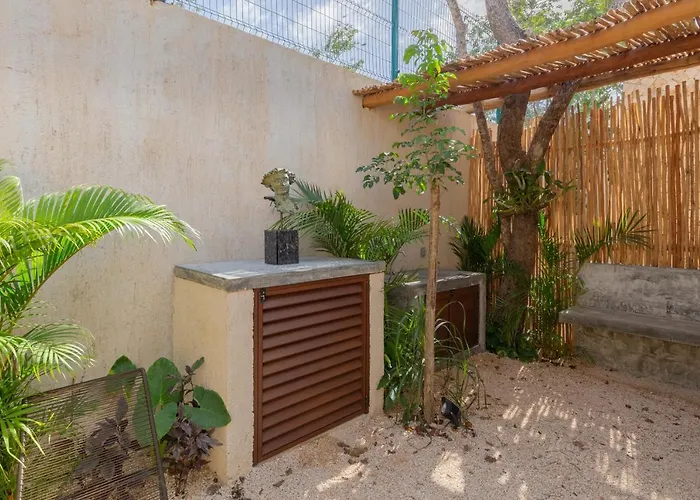 Utskin Aparthotel Tulum